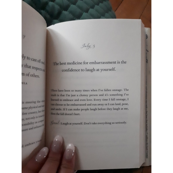 📚Affirmation book📚 - Picture 3 of 4